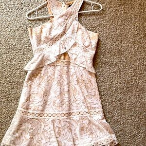 GORGEOUS WEDDING DRESS